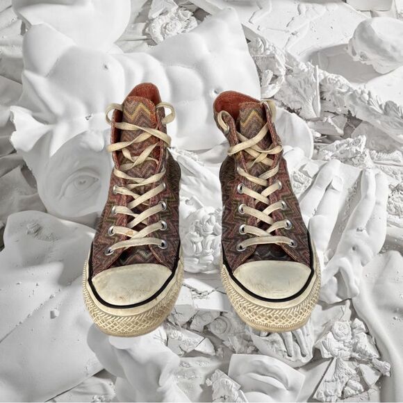 • MISSONI X CONVERSE
Hi-top sneakers 
Size US7/UK5/EUR37.5 - Picture 1 of 4